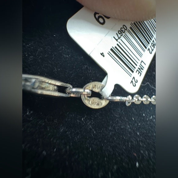 Sterling silver two tone CZ Leaf Pendant & 18” Chain~3.85g Zeghani NWT - Picture 8 of 9